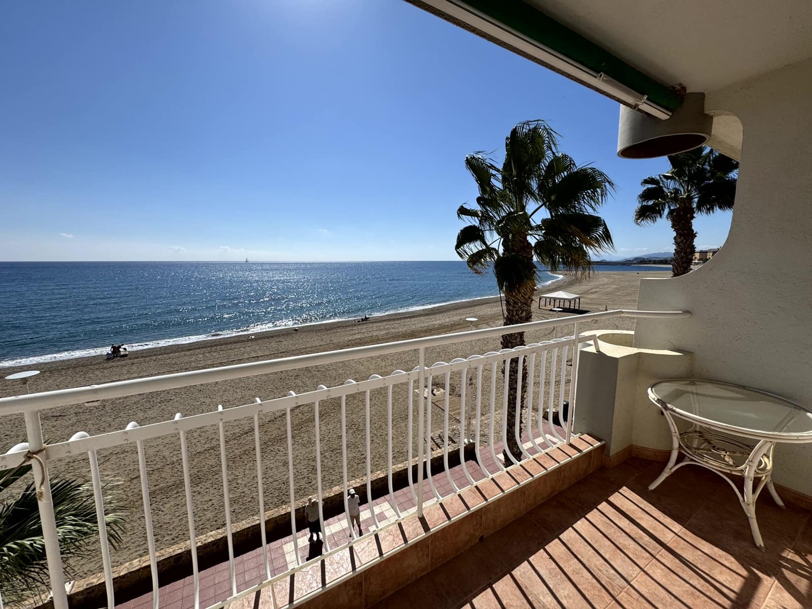 4 soveværelse Strandlejlighed til leje i Aguilas med garage - € 1.000 (Ref: 9319667)