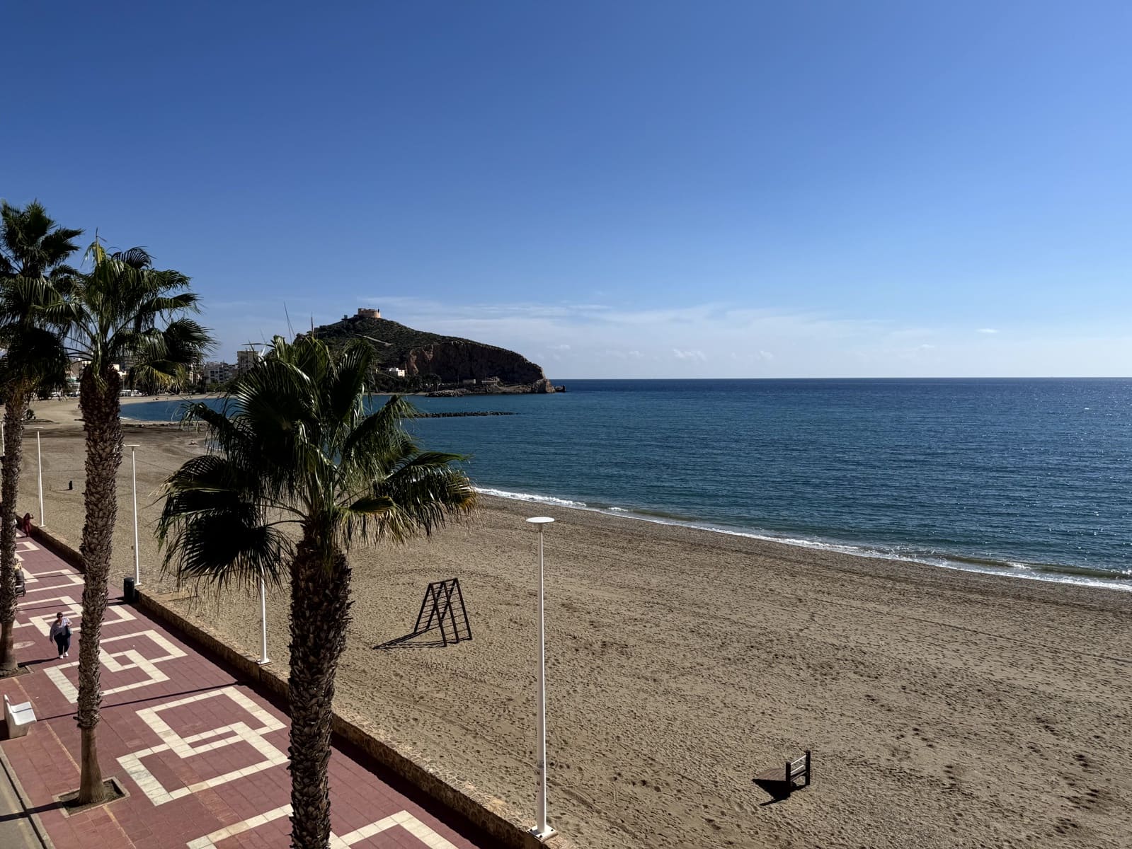 4 soveværelse Strandlejlighed til leje i Aguilas med garage - € 1.000 (Ref: 9319667)