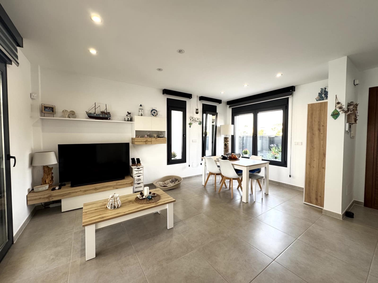 3 soverom Villa til salgs i San Juan de los Terreros med svømmebasseng garasje - € 299 000 (Ref: 9335368)