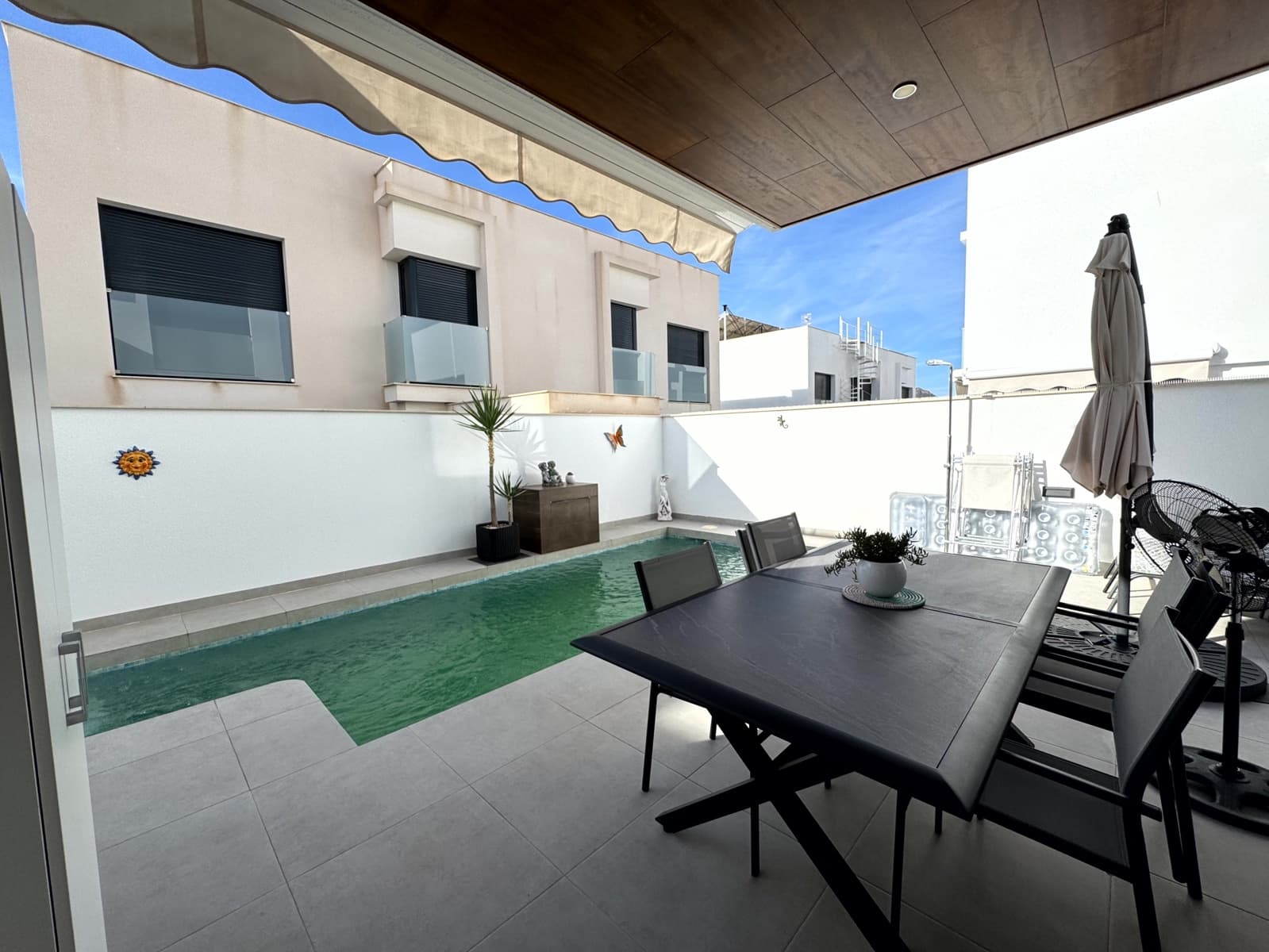 3 soverom Villa til salgs i San Juan de los Terreros med svømmebasseng garasje - € 299 000 (Ref: 9335368)