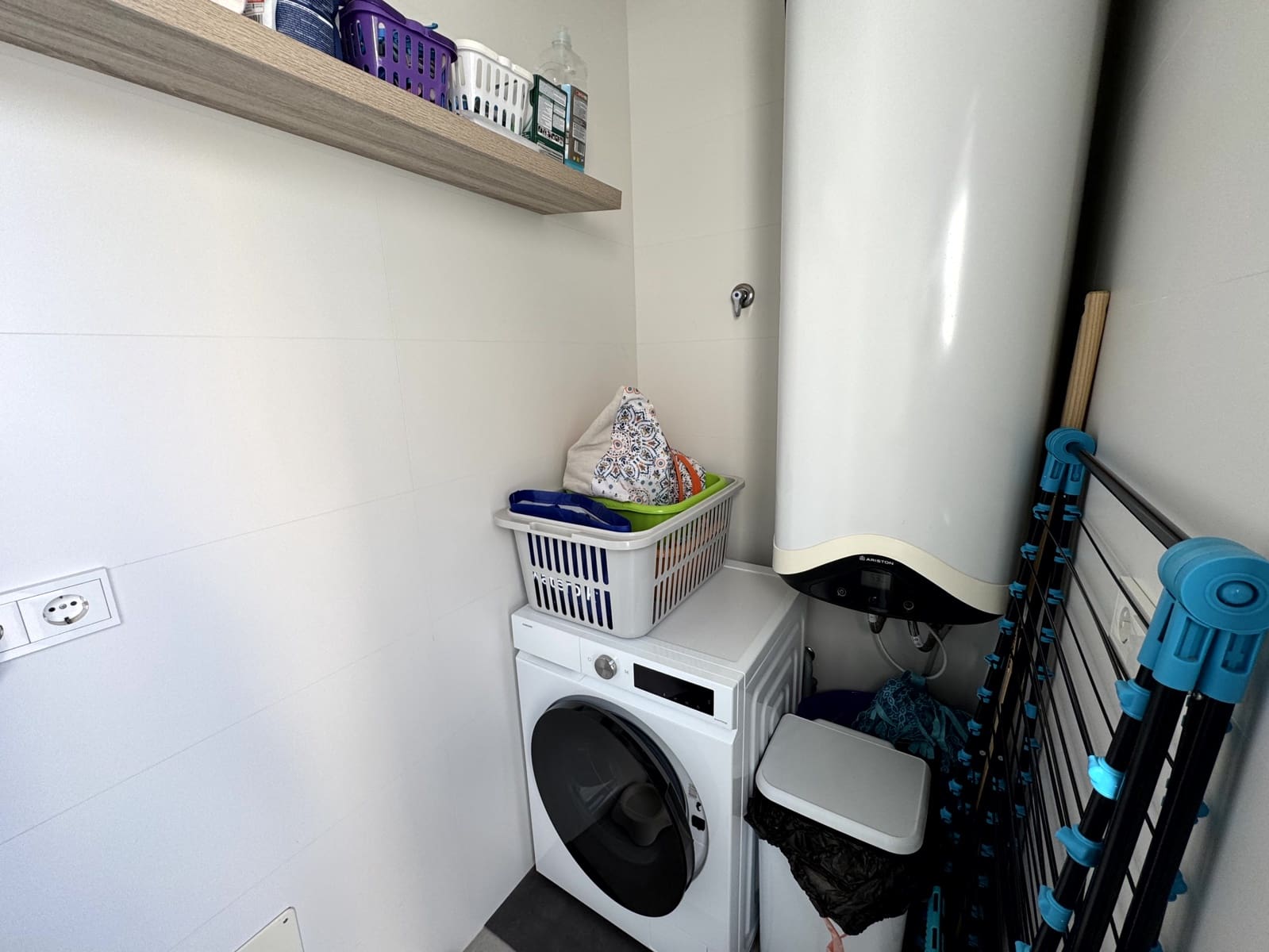 3 soverom Villa til salgs i San Juan de los Terreros med svømmebasseng garasje - € 299 000 (Ref: 9335368)