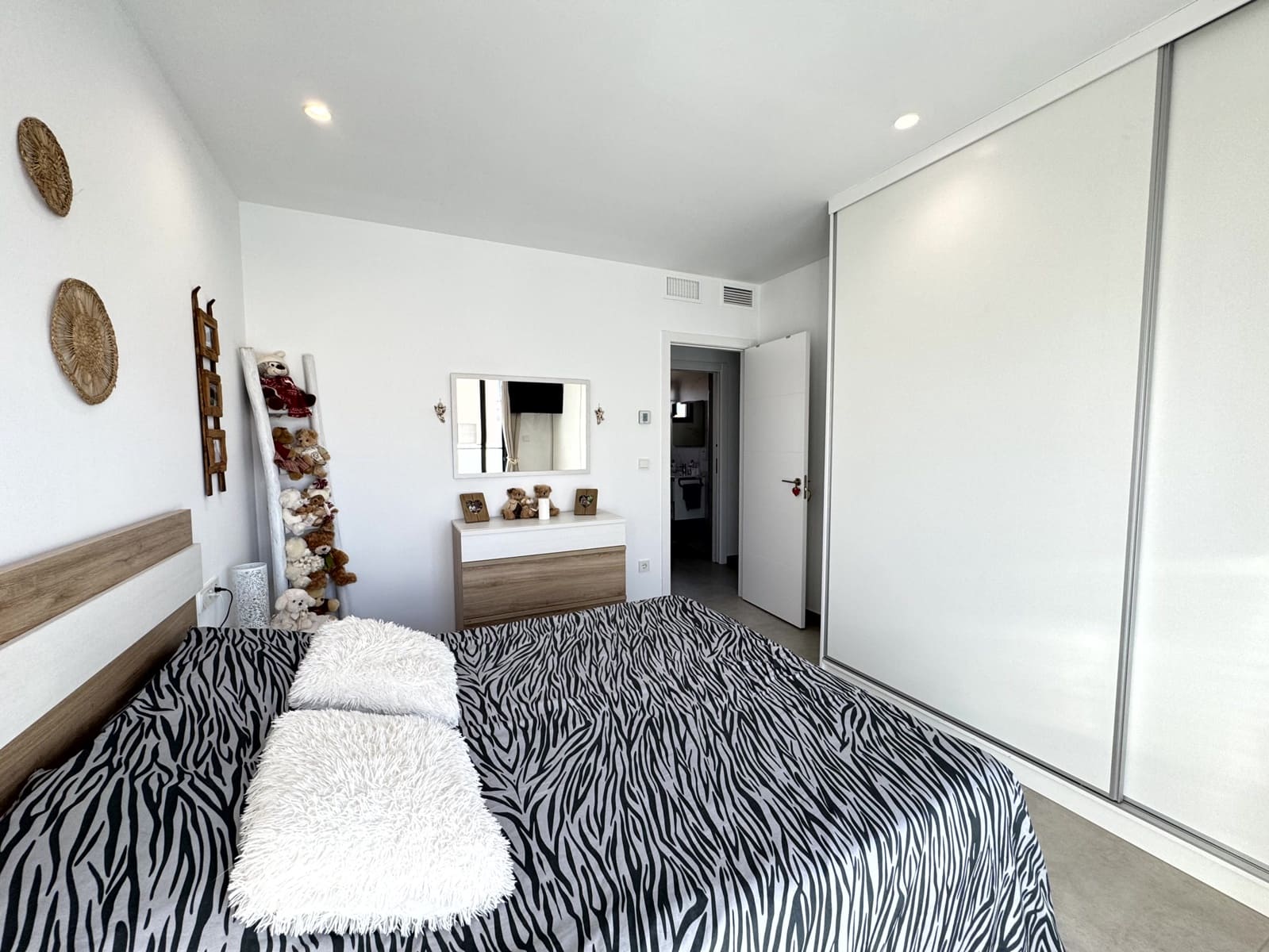 3 soverom Villa til salgs i San Juan de los Terreros med svømmebasseng garasje - € 299 000 (Ref: 9335368)