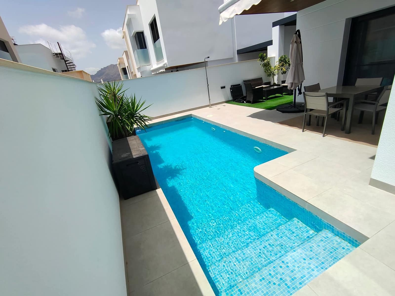 3 soverom Villa til salgs i San Juan de los Terreros med svømmebasseng garasje - € 299 000 (Ref: 9335368)