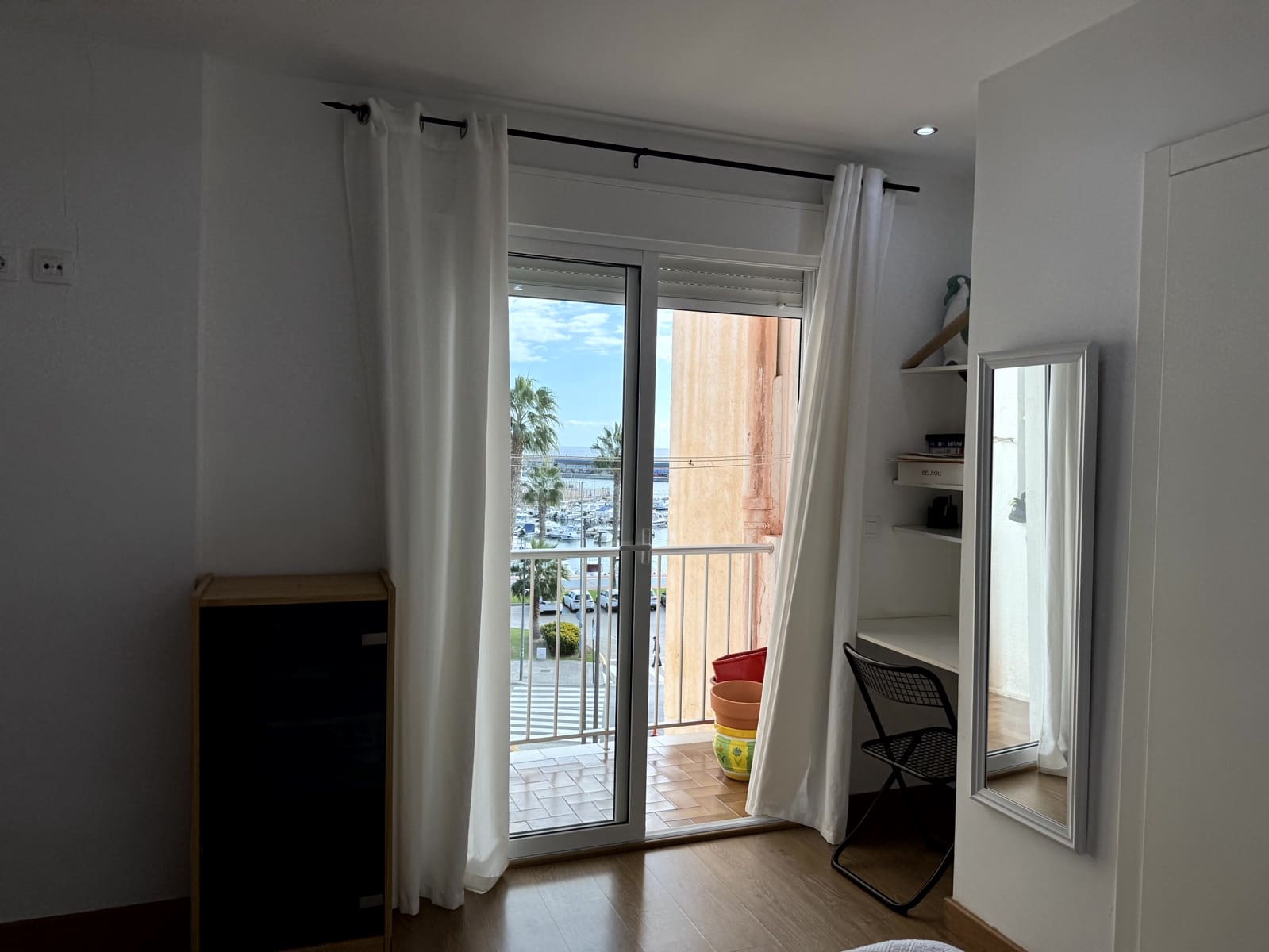 3 bedroom Apartment for rent in Aguilas - € 850 (Ref: 9357591)