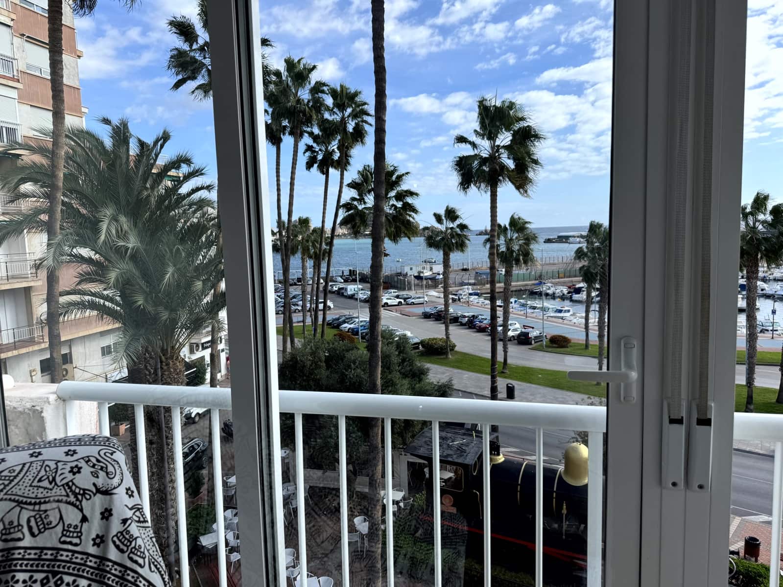 3 bedroom Apartment for rent in Aguilas - € 850 (Ref: 9357591)