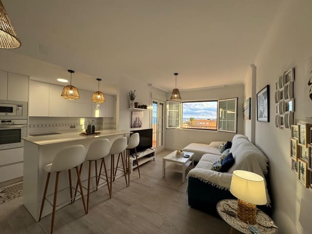 2 bedroom Beach Apartment for rent in El Pozo del Esparto, Cuevas del Almanzora with pool garage - € 850 (Ref: 9369178)