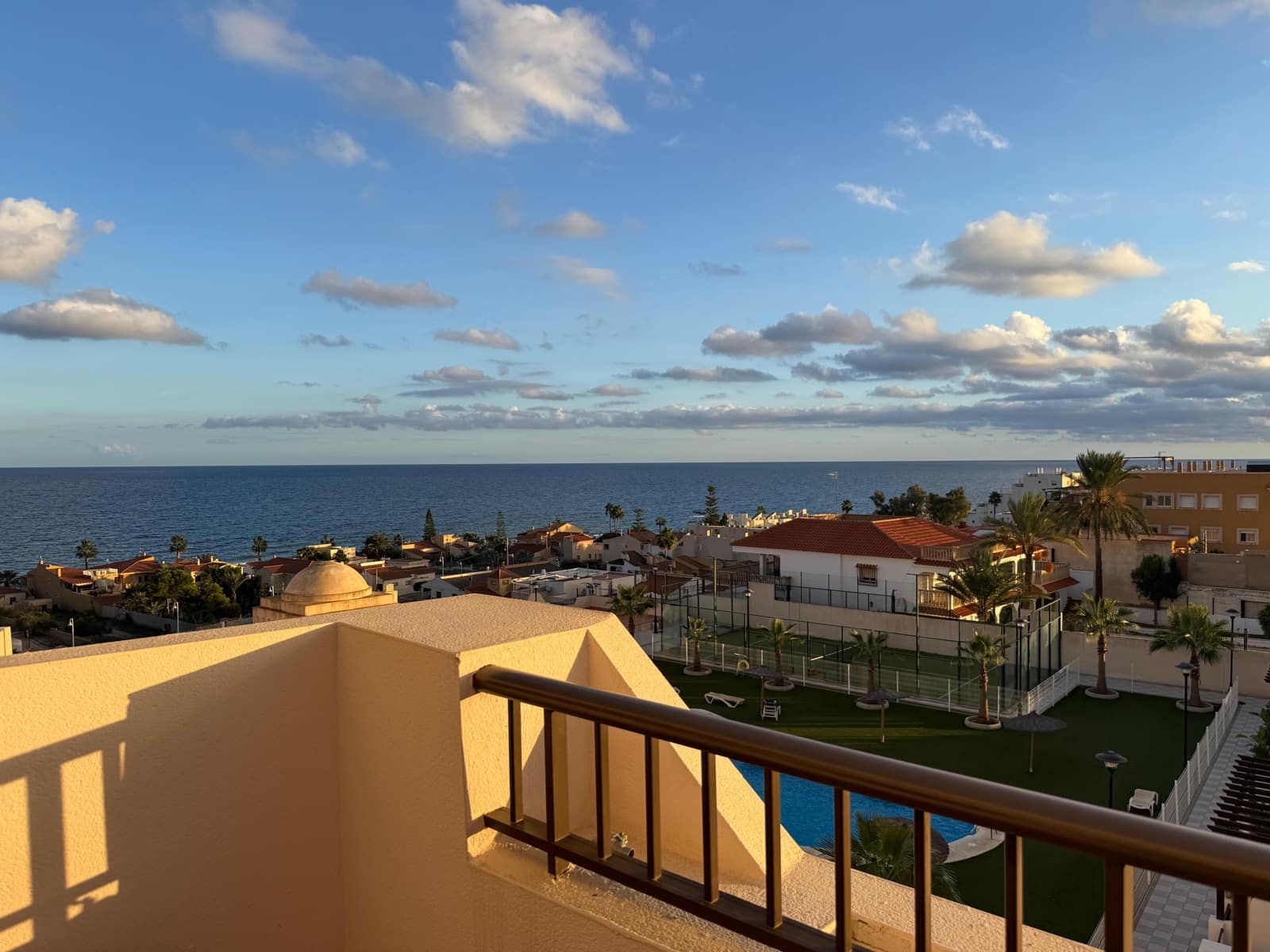 2 bedroom Beach Apartment for rent in El Pozo del Esparto with pool garage - € 850 (Ref: 9369178)