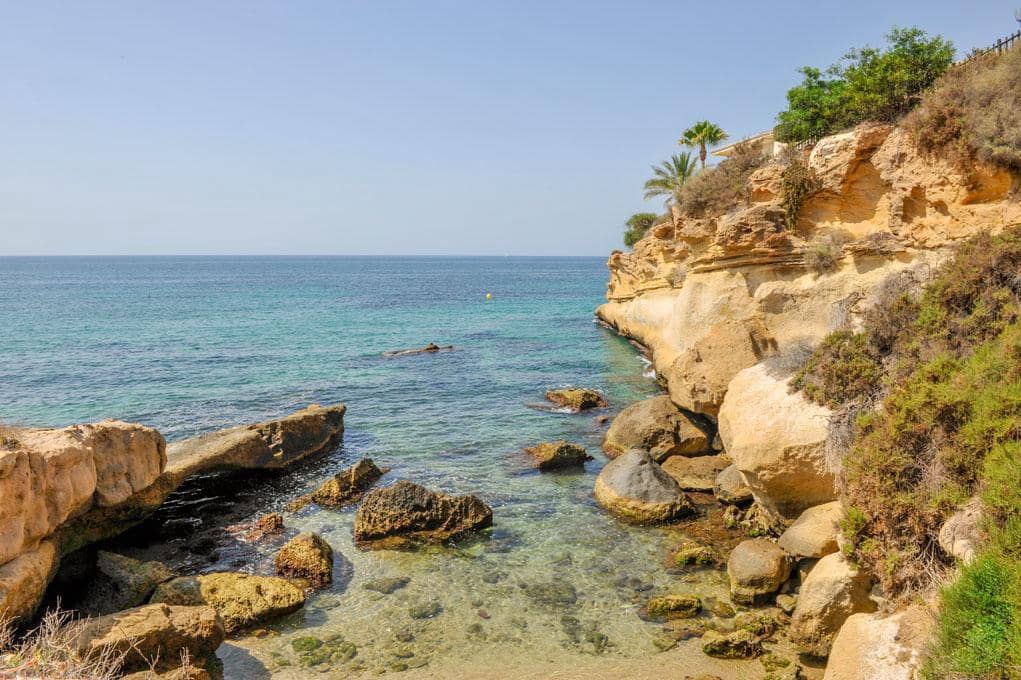 3 soveværelse Strandlejlighed til leje i San Juan de los Terreros - € 1.500 (Ref: 9449250)