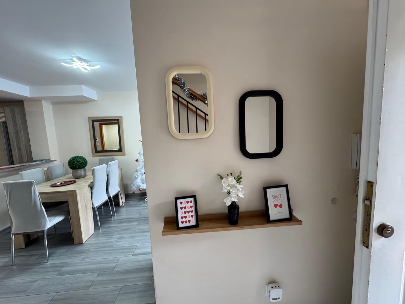 4 makuuhuone Rivitalo myytävänä paikassa Calabardina mukana uima-altaan 
autotalli - 260 000 € (Ref: 9471488)