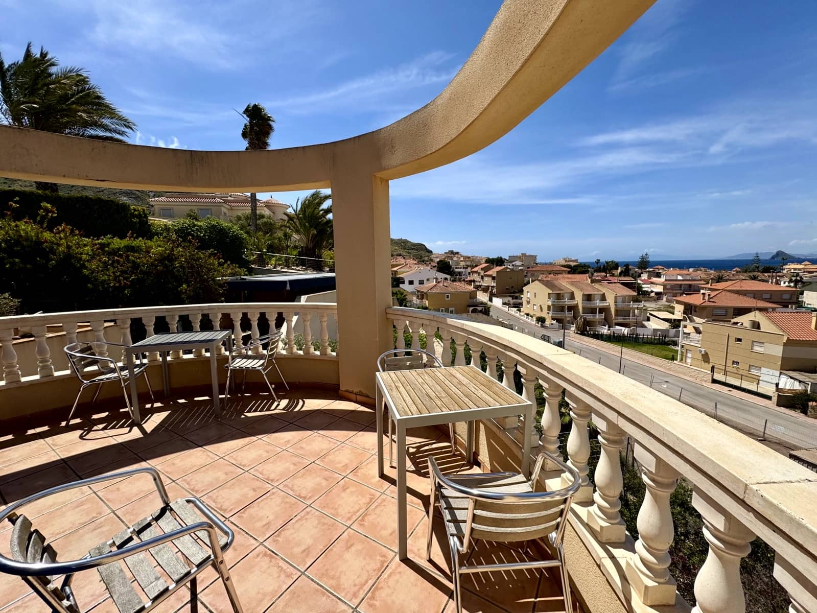 9 sypialnia Hotel na sprzedaż w Calabardina z garażem - 690 000 € (Ref: 9500598)