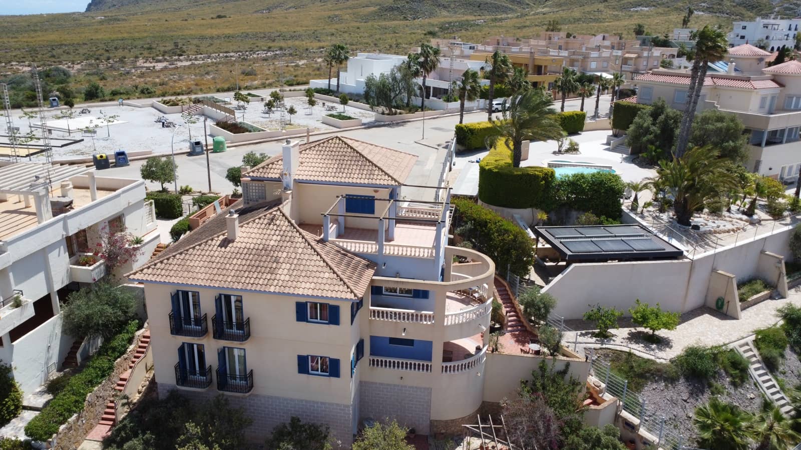 9 sypialnia Hotel na sprzedaż w Calabardina z garażem - 690 000 € (Ref: 9500598)