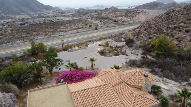 3 sypialnia Finka/Dom wiejski na sprzedaż w Las Majadas - Las Molinetas - Labradorcico, Aguilas z garażem - 279 000 € (Ref: 9500609)