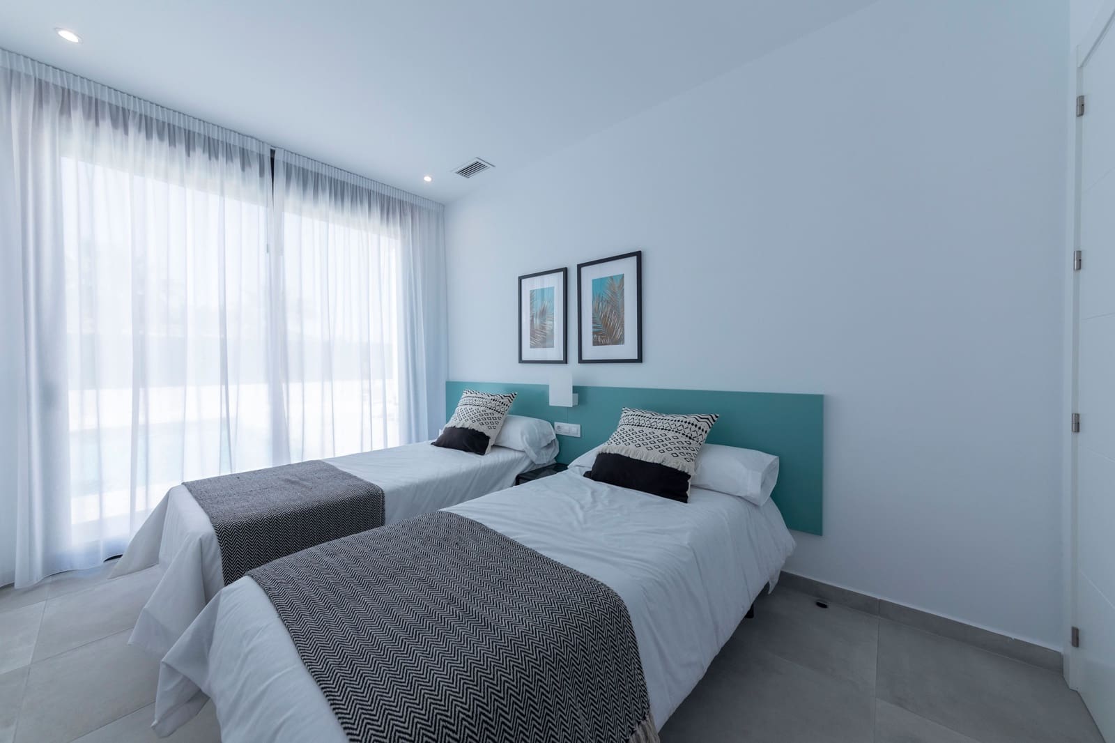 3 makuuhuone Huvila myytävänä paikassa Calasparra mukana uima-altaan 
autotalli - 339 000 € (Ref: 9500710)