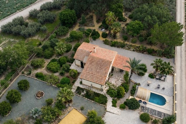 4 chambre Finca/Maison de Campagne à vendre à Lorca avec piscine garage - 265 000 € (Ref: 9502983)