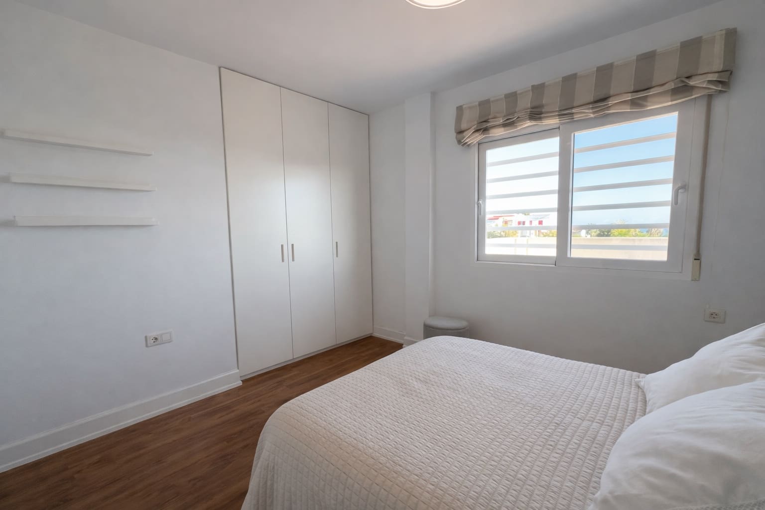 4 soveværelse Villa til salg i Aguilas med swimmingpool garage - € 650.000 (Ref: 9747060)