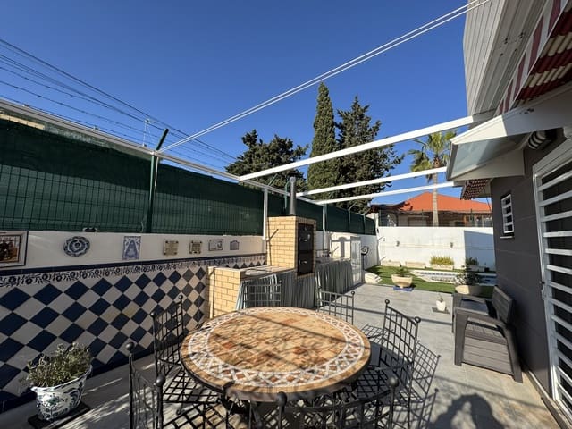 4 soveværelse Villa til salg i Calarreona, Aguilas med swimmingpool garage - € 650.000 (Ref: 9747060)