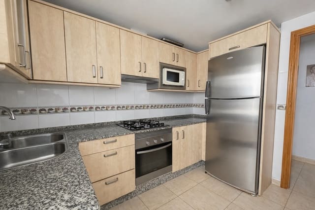 3 slaapkamer Flat te koop in Casco Antiguo, Aguilas met garage - € 170.000 (Ref: 9872098)