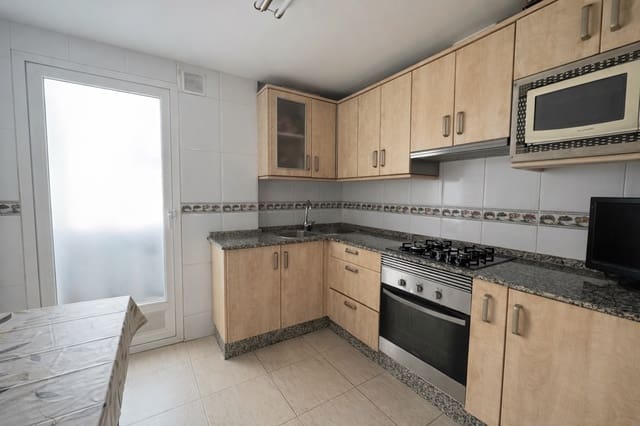 3 slaapkamer Flat te koop in Casco Antiguo, Aguilas met garage - € 170.000 (Ref: 9872098)