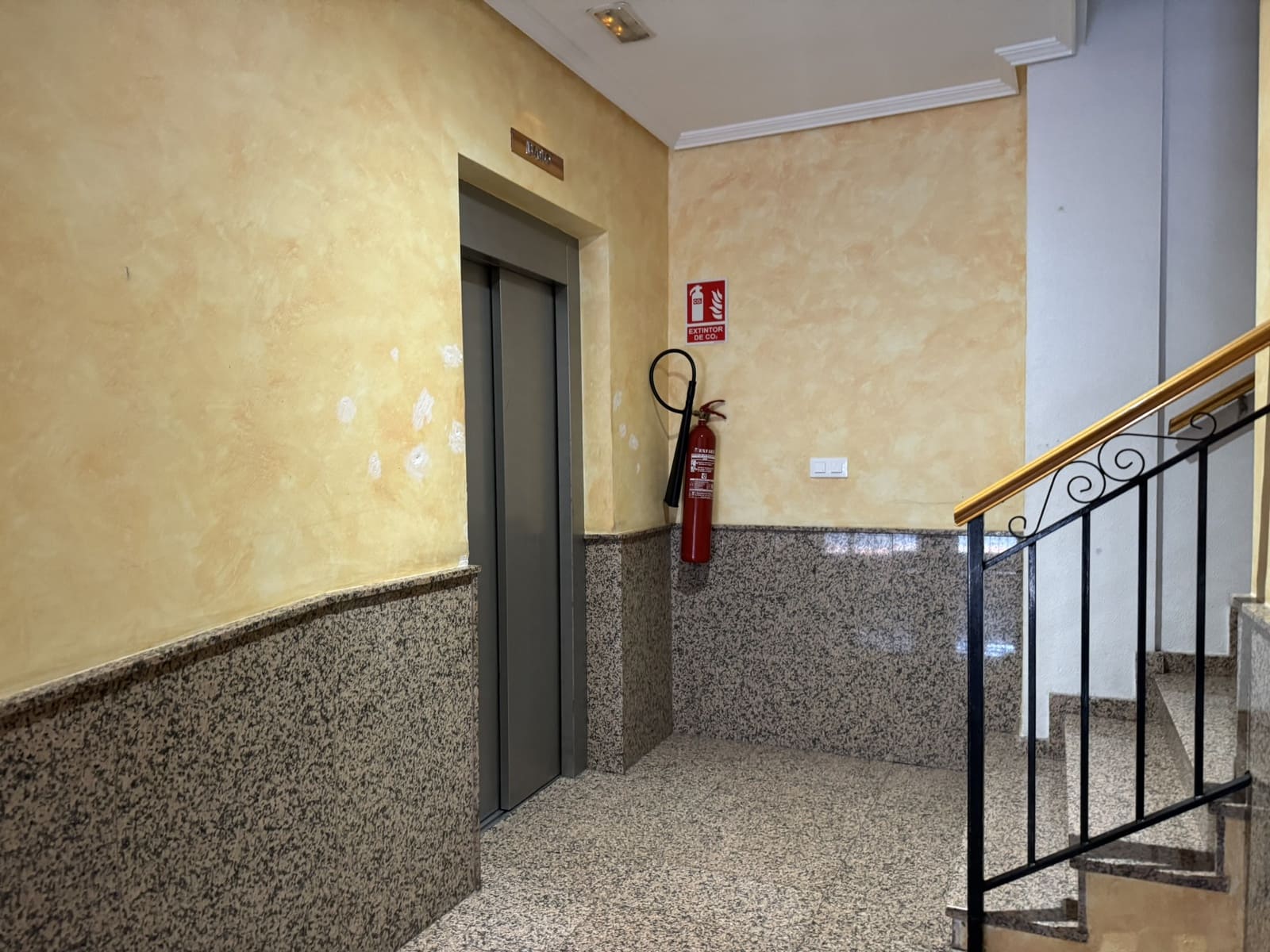 3 slaapkamer Flat te koop in Aguilas met garage - € 170.000 (Ref: 9872098)