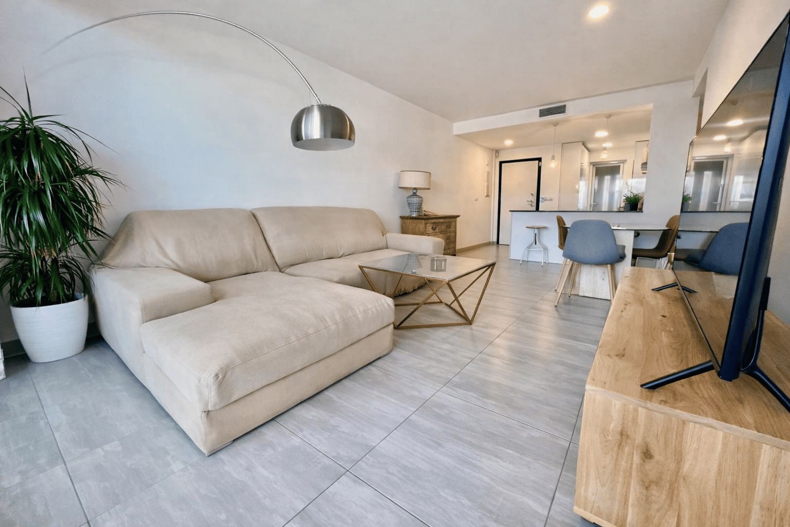 2 soveværelse Lejlighed til salg i San Juan de los Terreros med swimmingpool garage - € 460.000 (Ref: 9921345)