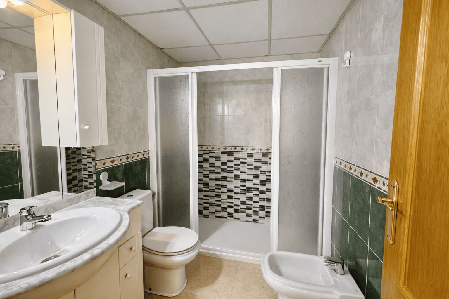 3 bedroom Apartment for sale in Aguilas with garage - € 178,500 (Ref: 9921350)