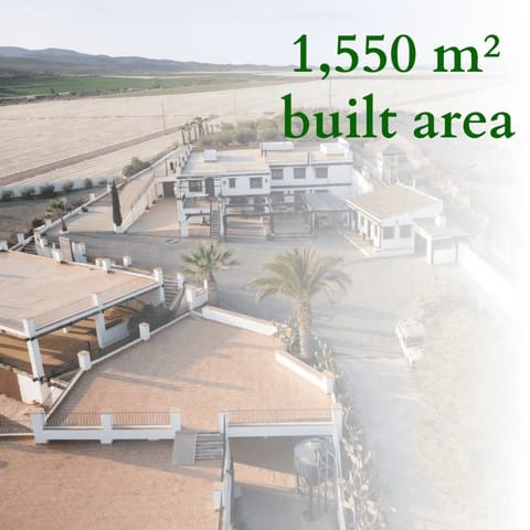 8 soveværelse Finca/Landehus til salg i El Rubial, Aguilas med garage - € 850.000 (Ref: 9921351)