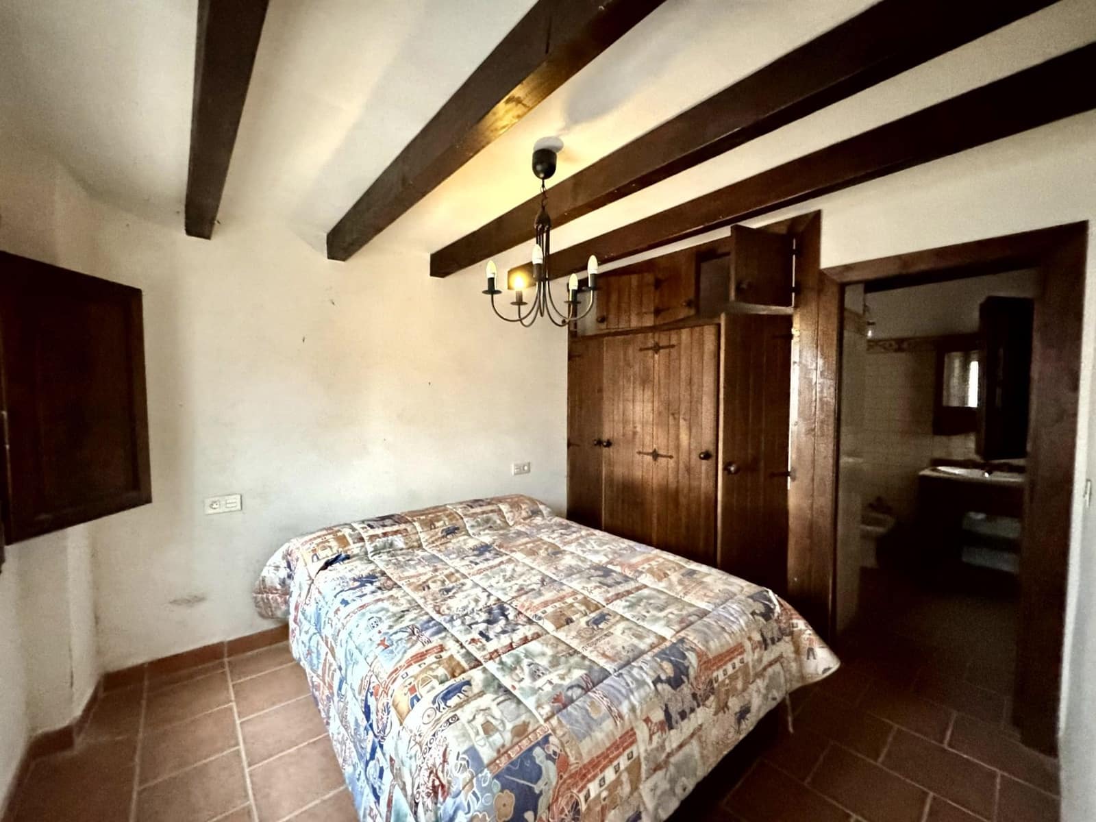 8 bedroom Finca/Country House for sale in Cordoba city with garage - € 850,000 (Ref: 9921351)