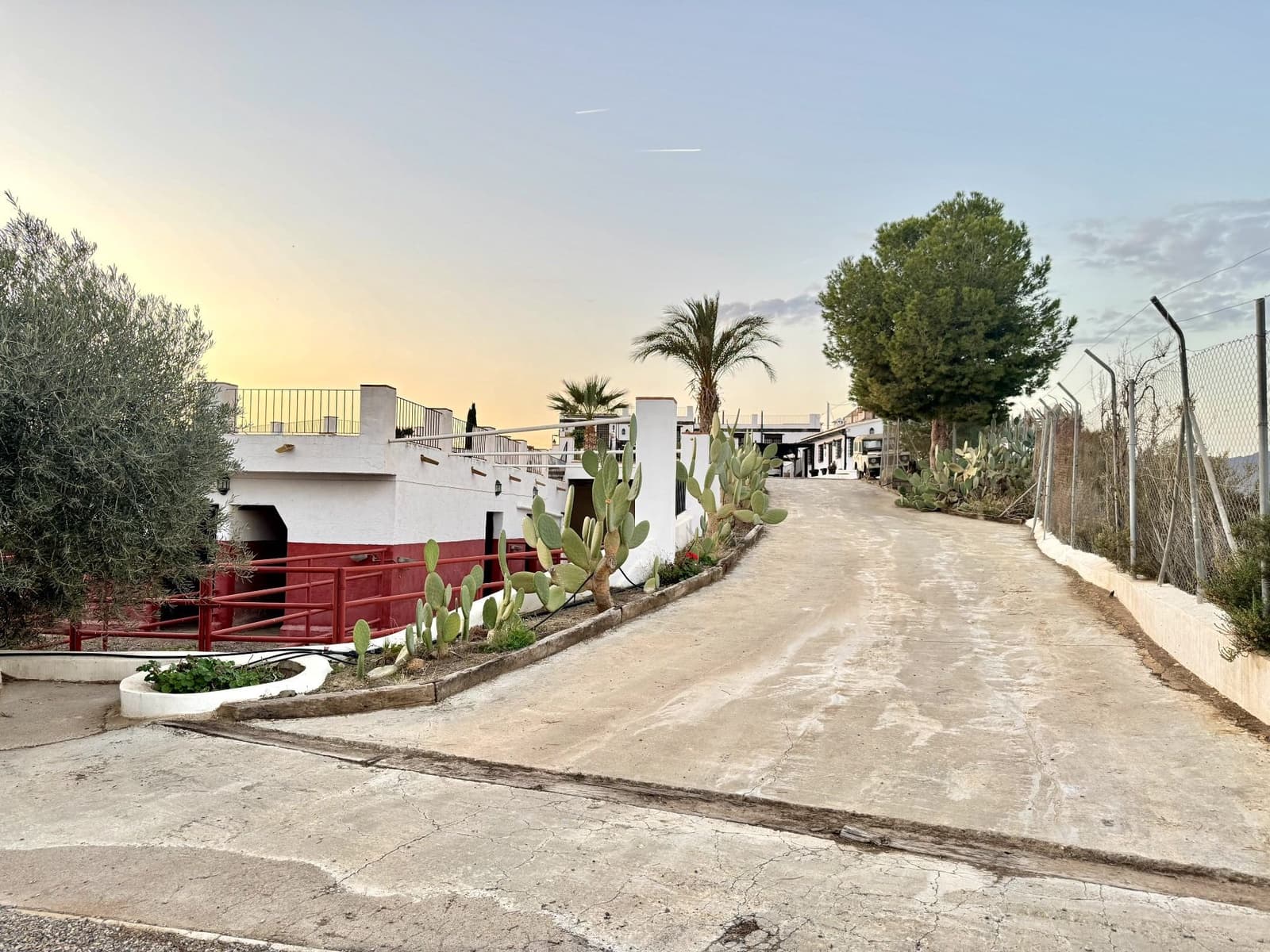 8 bedroom Finca/Country House for sale in Cordoba city with garage - € 850,000 (Ref: 9921351)