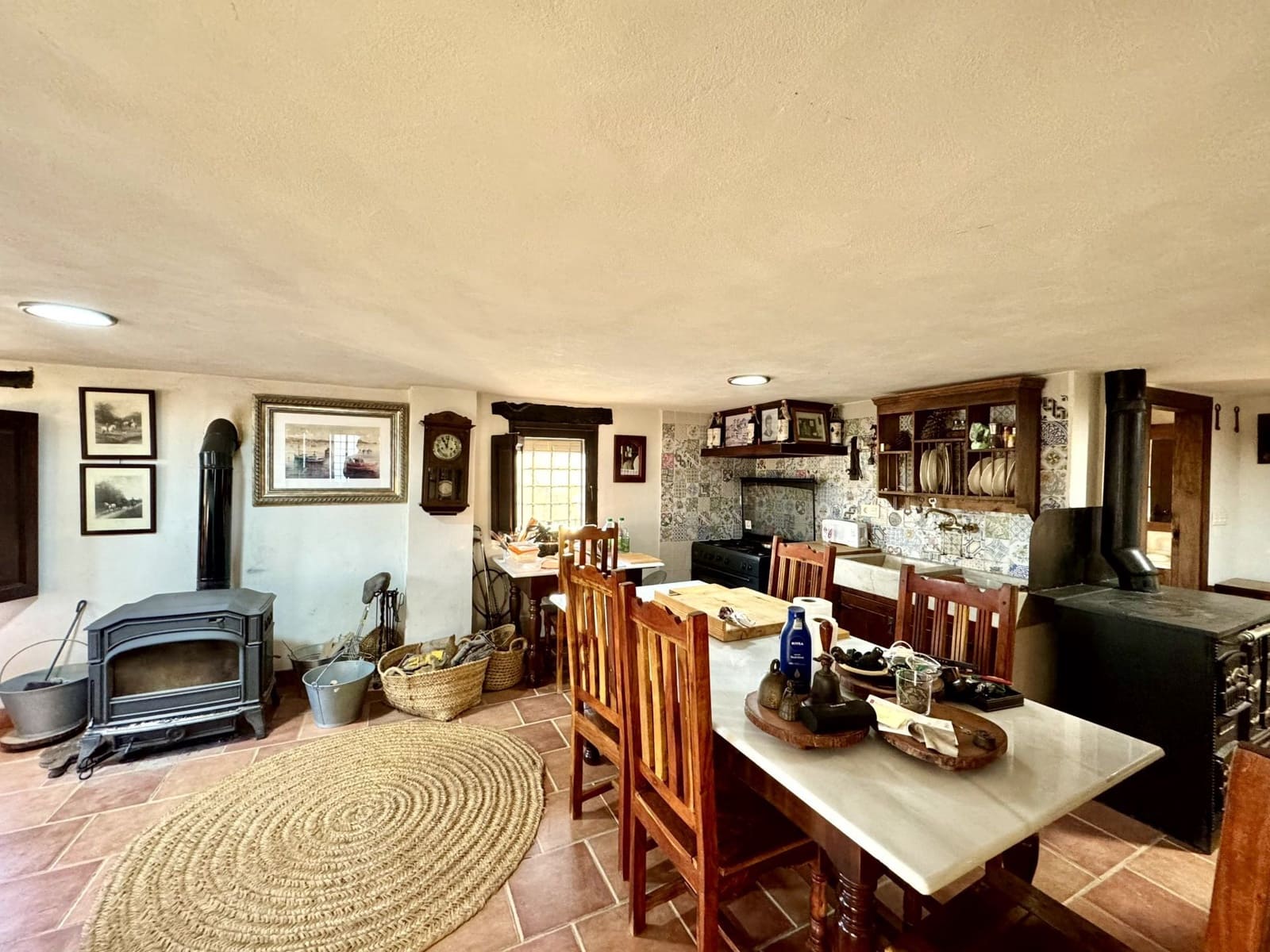 8 bedroom Finca/Country House for sale in Cordoba city with garage - € 850,000 (Ref: 9921351)