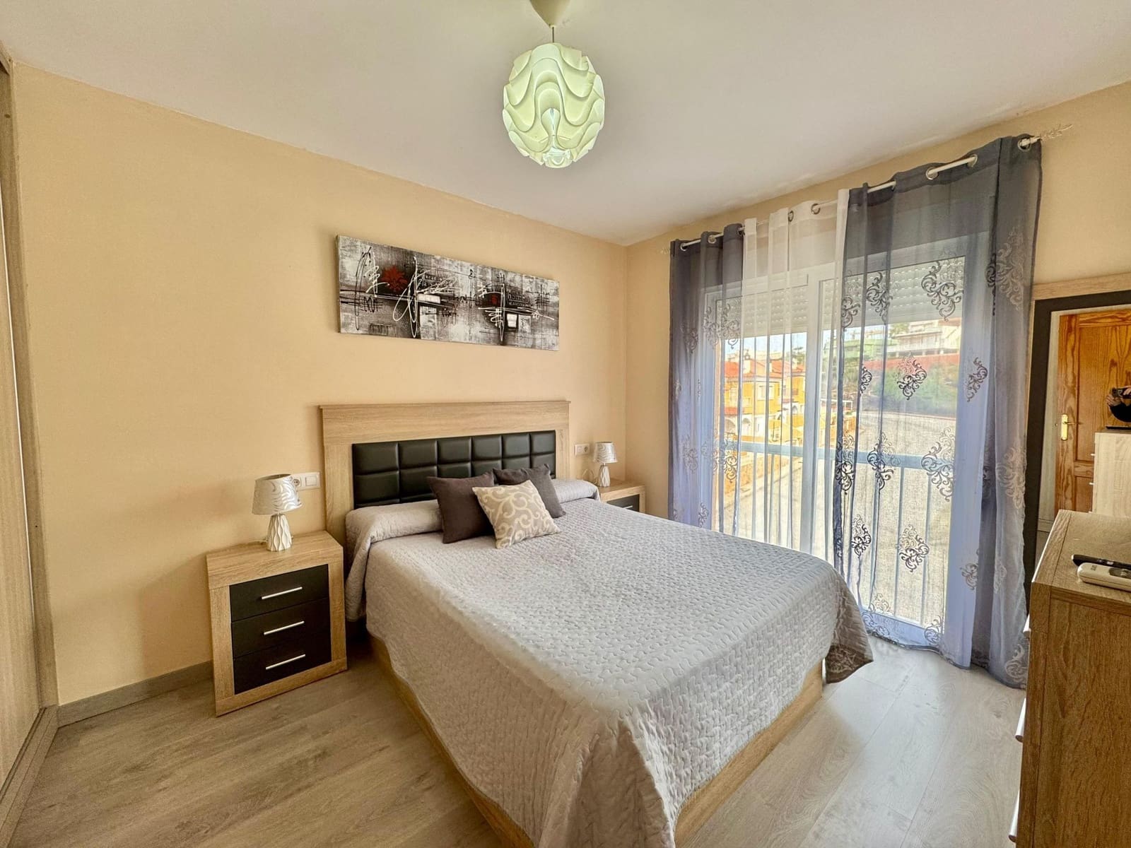 4 bedroom Semi-detached Villa for sale in Calabardina with pool garage - € 260,000 (Ref: 9921357)