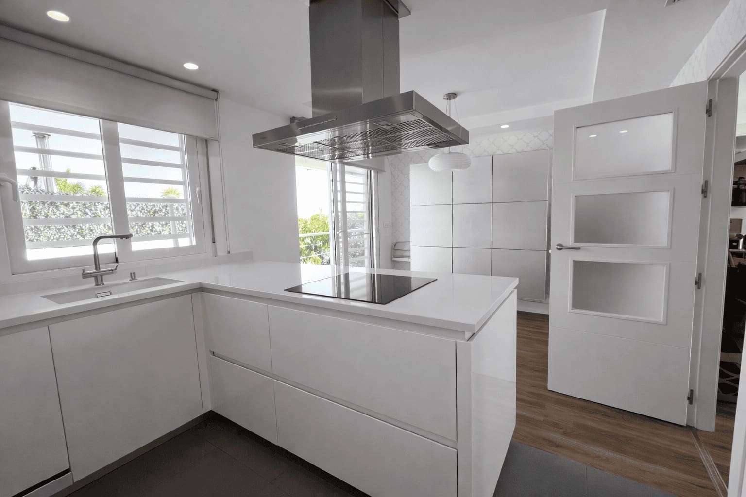 4 chambre Villa/Maison à vendre à Calarreona avec piscine garage - 650 000 € (Ref: 9921359)