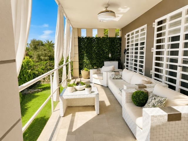 4 chambre Villa/Maison à vendre à Calarreona, Aguilas avec piscine garage - 650 000 € (Ref: 9921359)