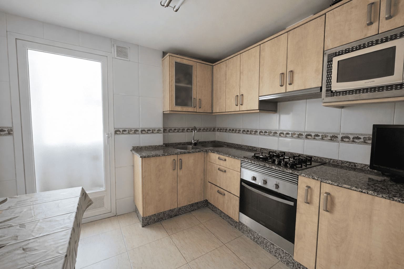 3 bedroom Apartment for sale in Aguilas with garage - € 170,000 (Ref: 9921360)