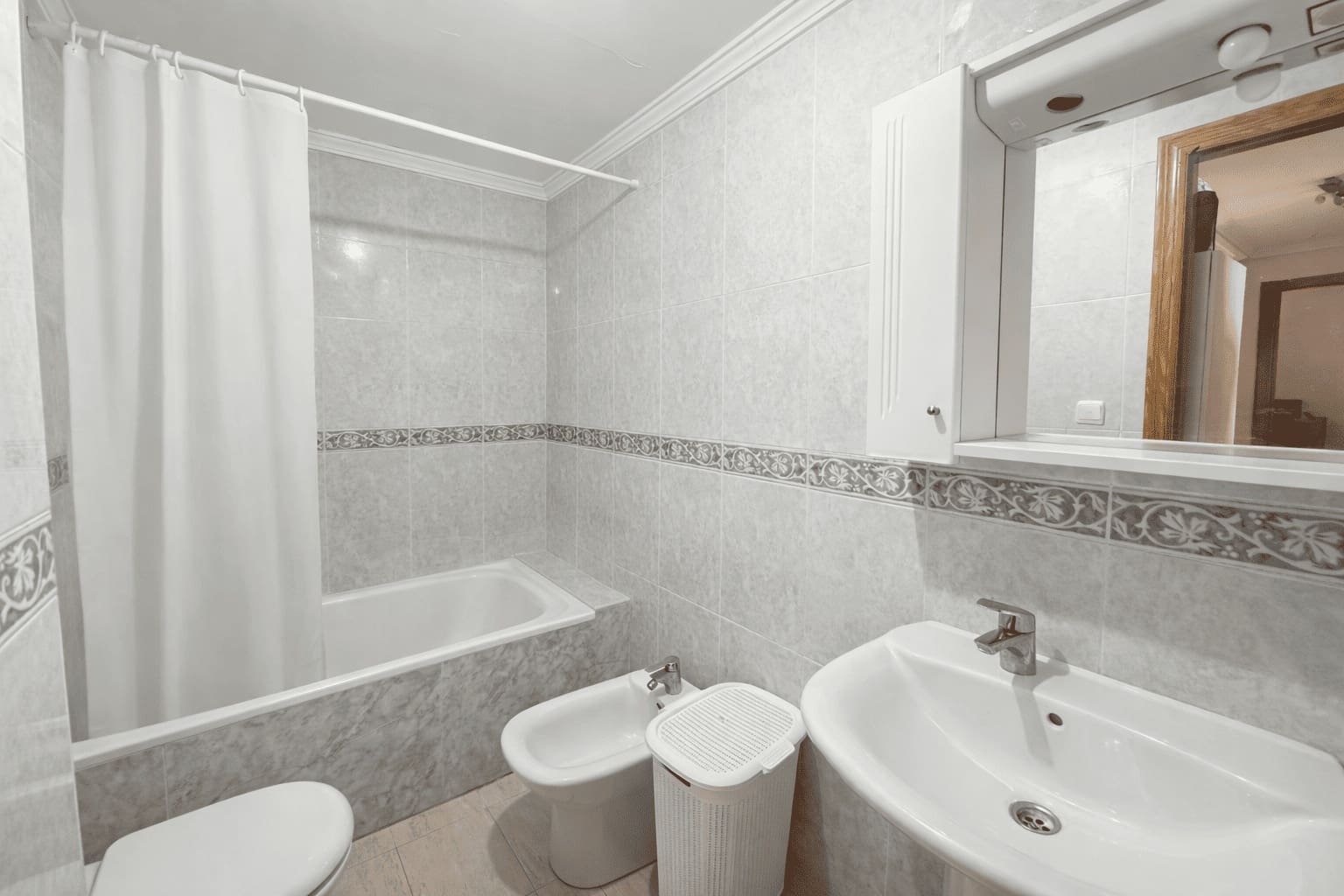 3 bedroom Apartment for sale in Aguilas with garage - € 170,000 (Ref: 9921360)