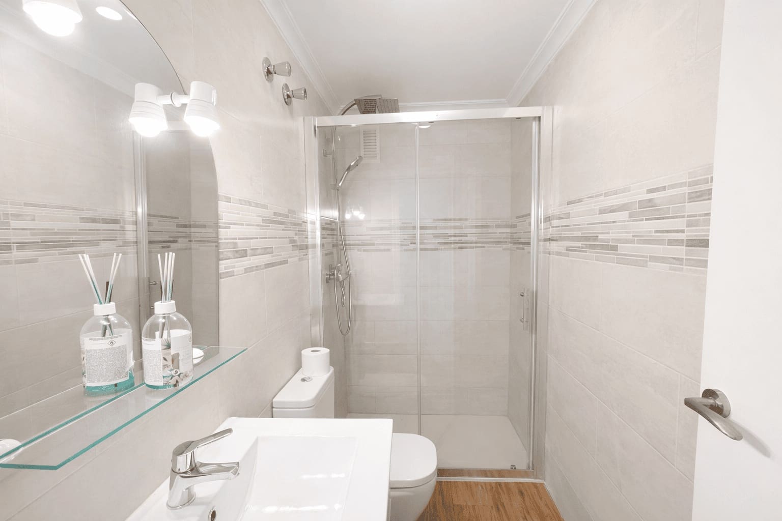 3 bedroom Apartment for sale in Aguilas with pool garage - € 370,000 (Ref: 9921365)