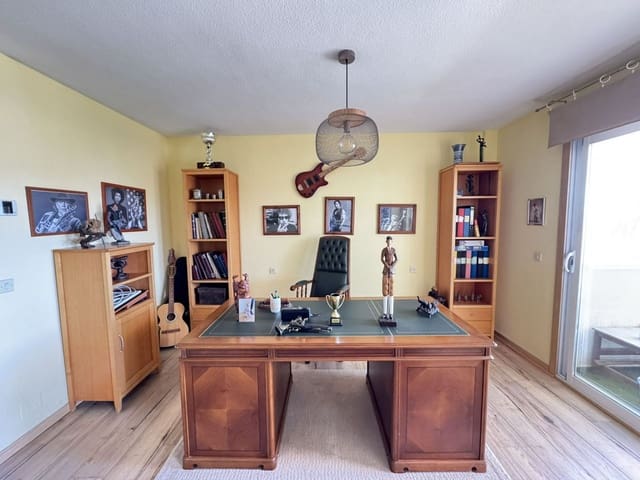 3 bedroom Apartment for sale in El Hornillo, Aguilas with pool garage - € 370,000 (Ref: 9921365)