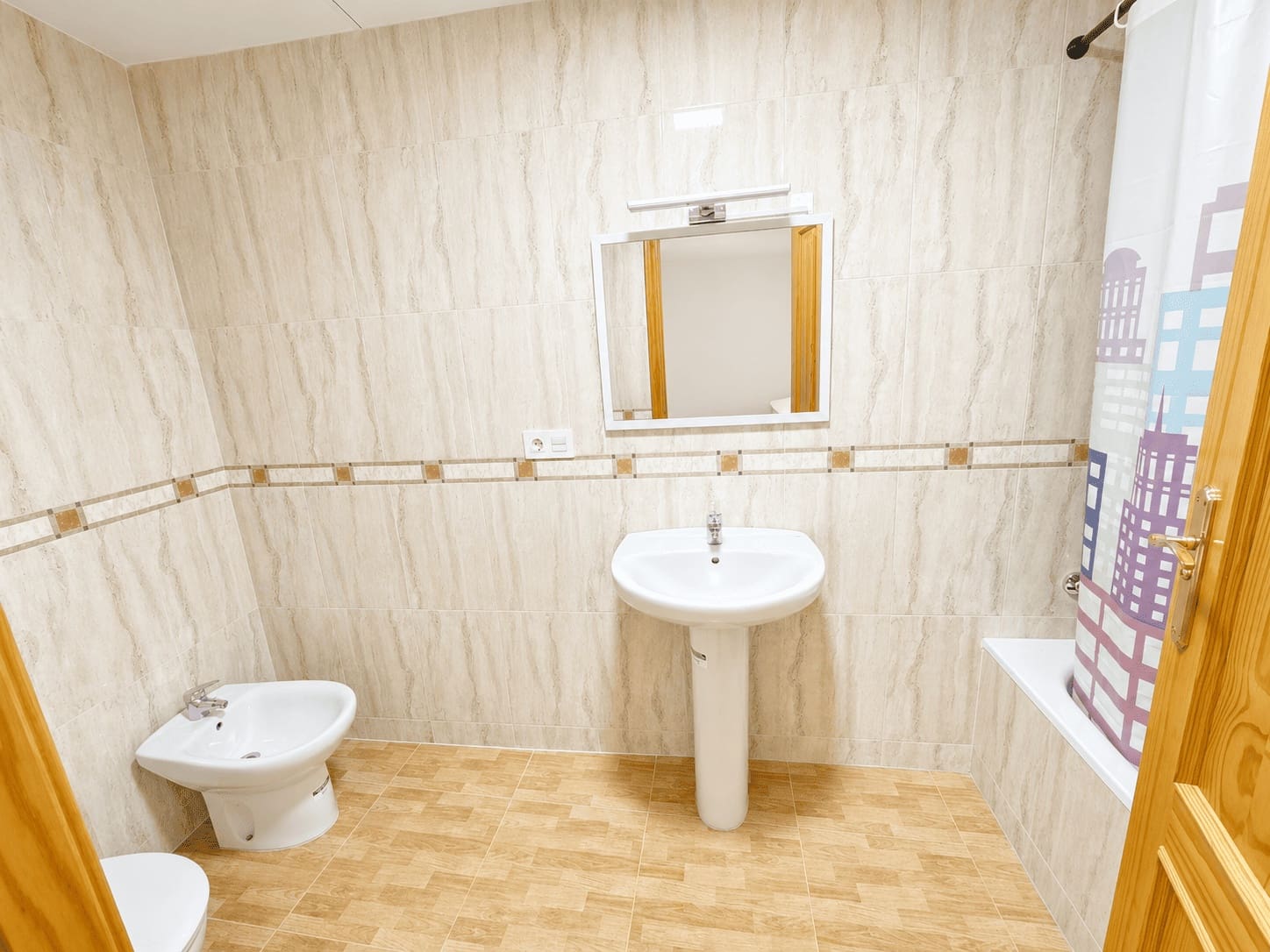Apartamento de 3 habitaciones en Aguilas en venta - 121.000 € (Ref: 9921366)