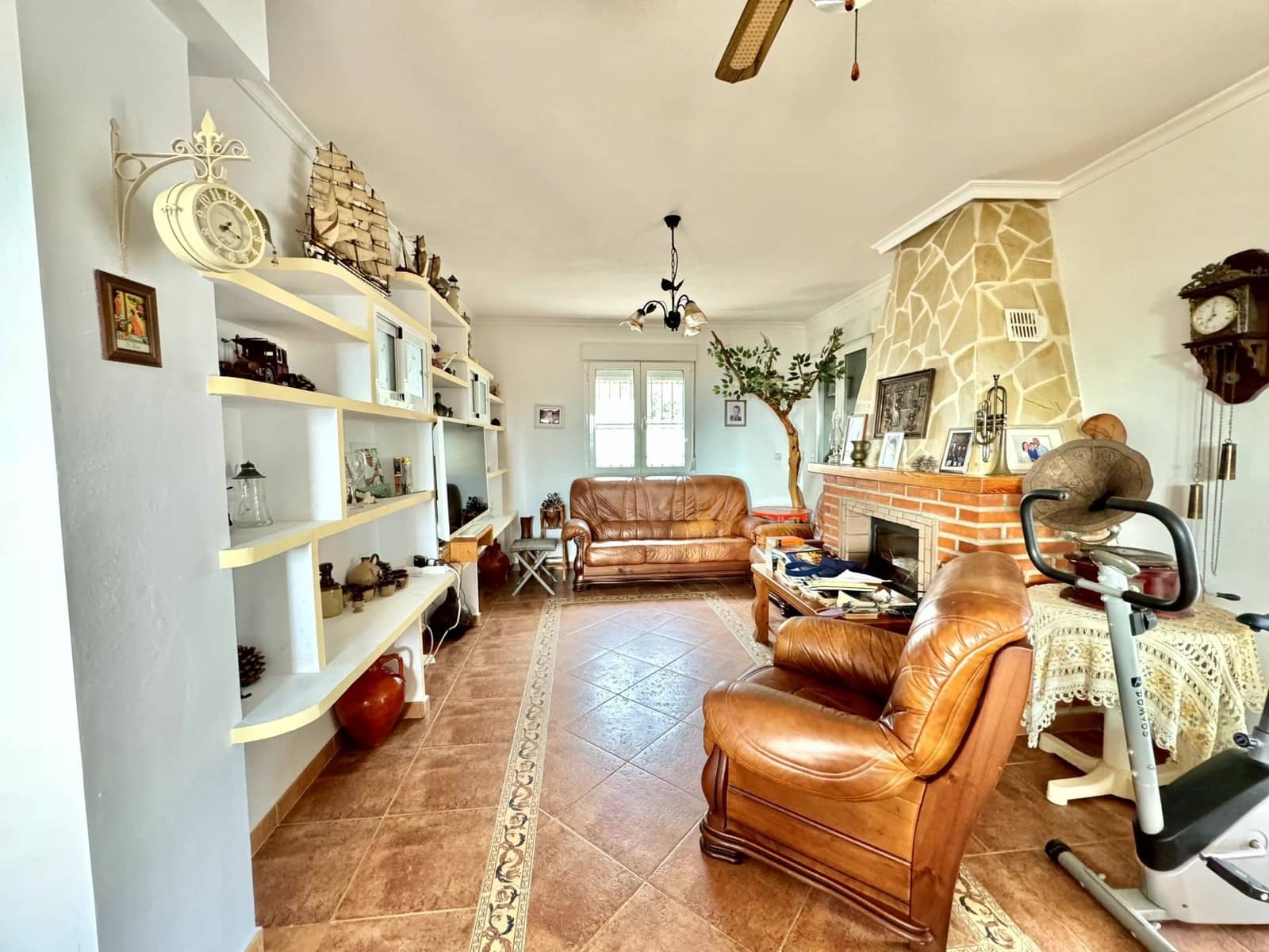 7 bedroom Finca/Country House for sale in Aguilas with pool garage - € 990,000 (Ref: 9928726)