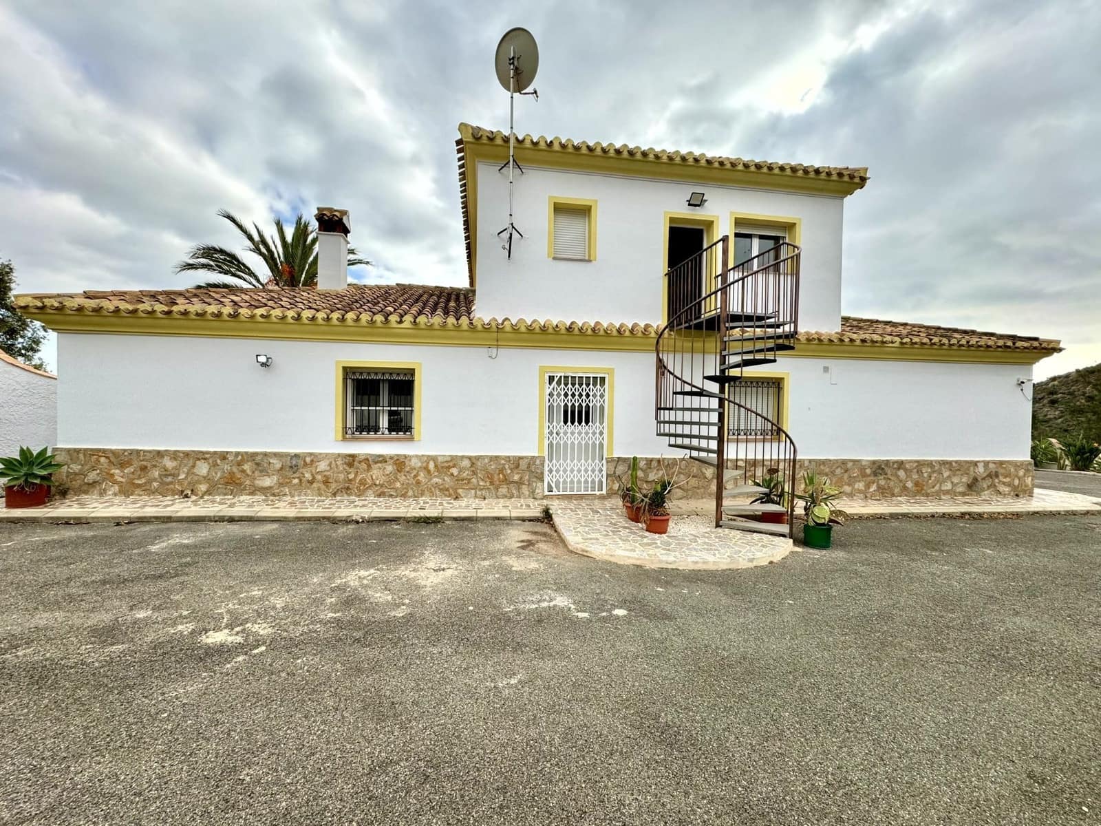 7 bedroom Finca/Country House for sale in Aguilas with pool garage - € 990,000 (Ref: 9928726)
