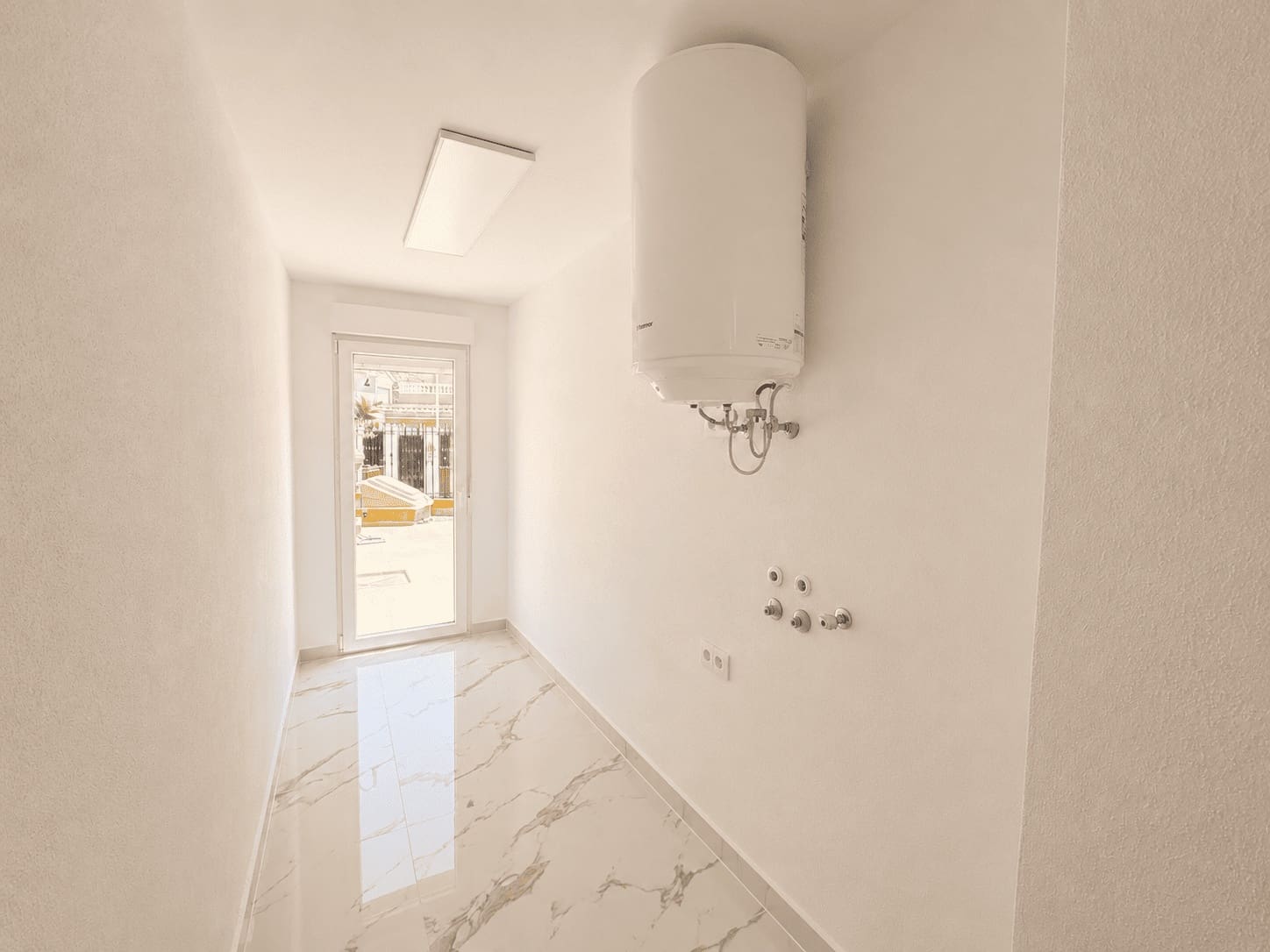 2 chambre Villa/Maison à vendre à San Juan de los Terreros avec piscine garage - 397 000 € (Ref: 9951008)