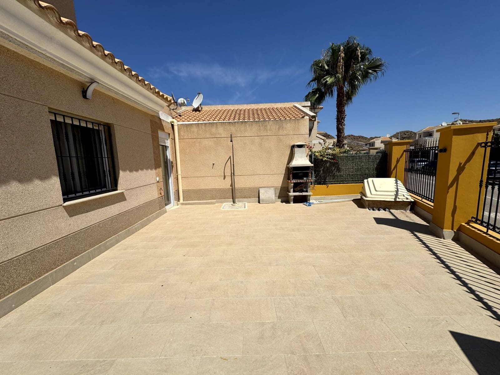 2 chambre Villa/Maison à vendre à San Juan de los Terreros avec piscine garage - 397 000 € (Ref: 9951008)