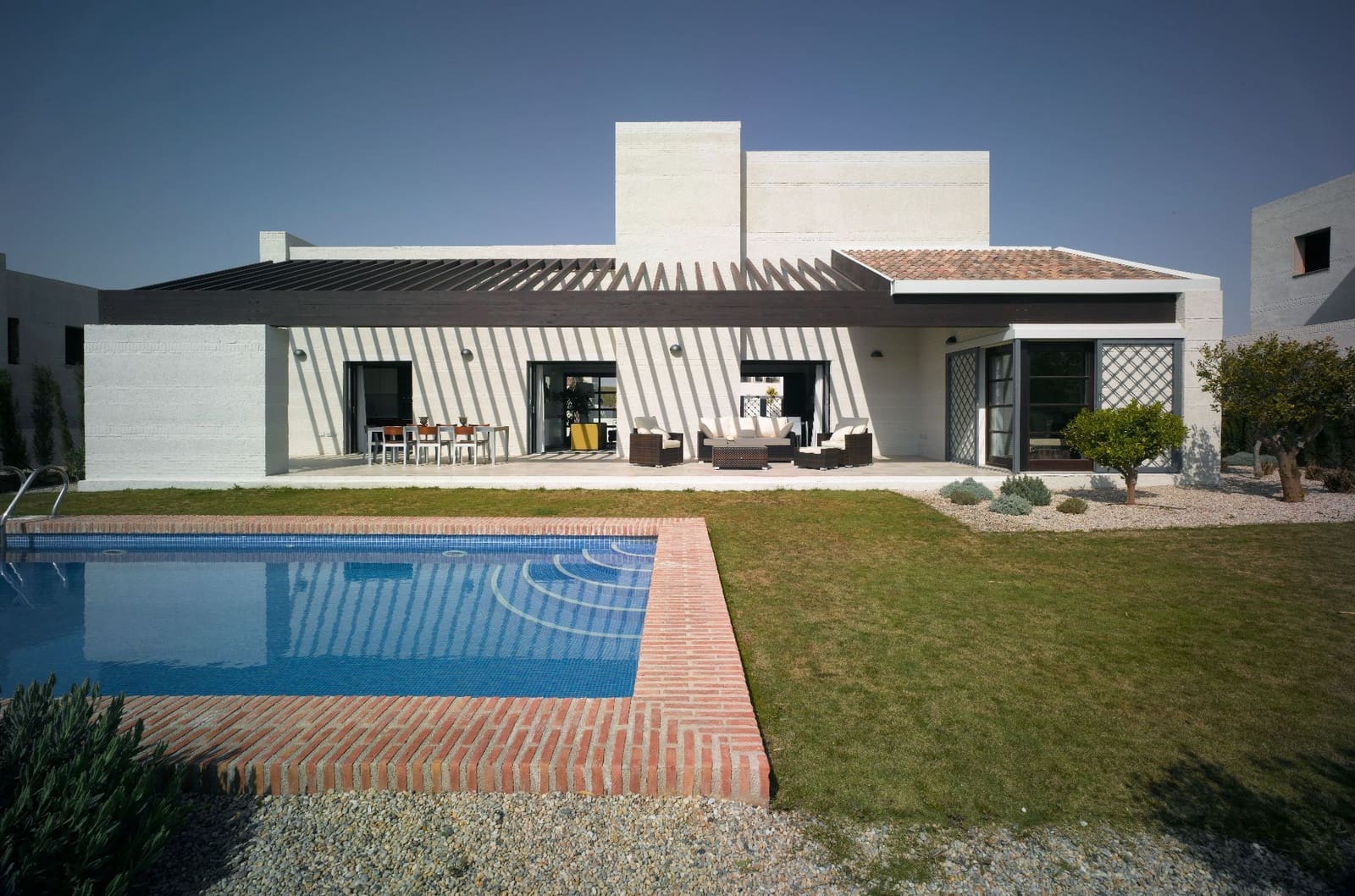 4 sovrum Villa till salu i Avileses med pool garage - 298 000 € (Ref: 9953724)