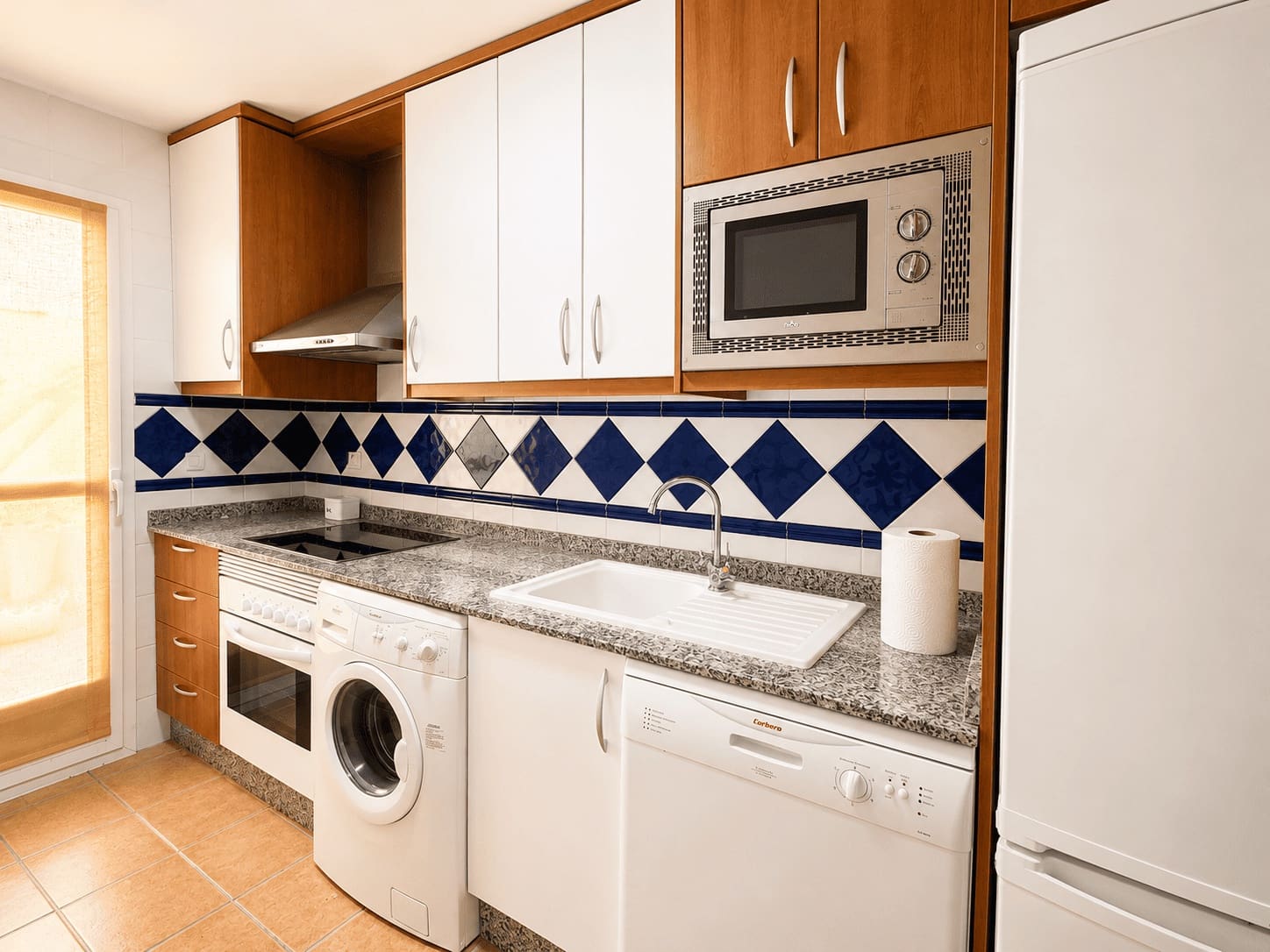 Apartamento de 2 habitaciones en Vera en venta con piscina garaje - 189.000 € (Ref: 9953725)