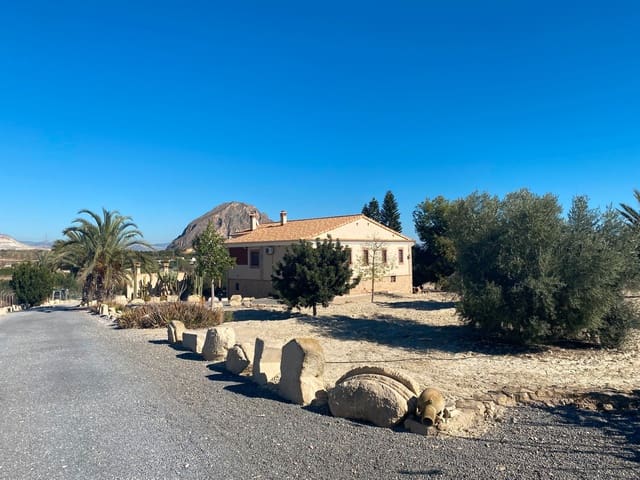 5 sovrum Villa till salu i Rebolledo, Alicante stad - 525 000 € (Ref: 8782339)