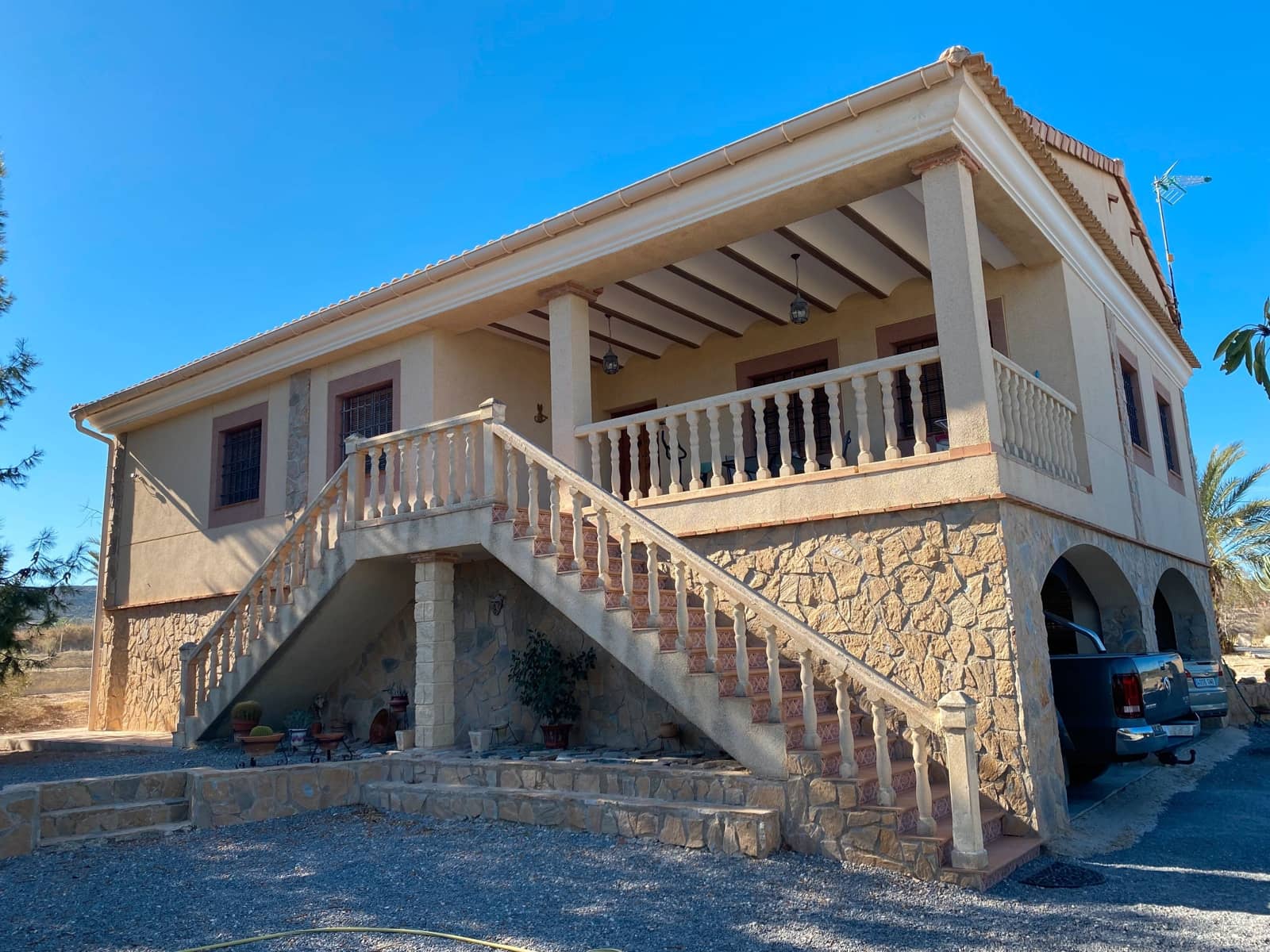 5 Zimmer Villa zu verkaufen in Alicante / Alacant Stadt - 525.000 € (Ref: 8782339)