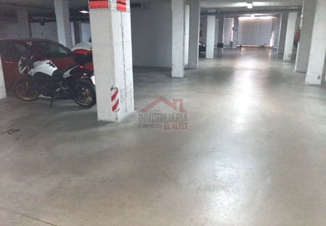 Garage for sale in Ciutat Esportiva, Elche / Elx - € 8,000 (Ref: 8782348)