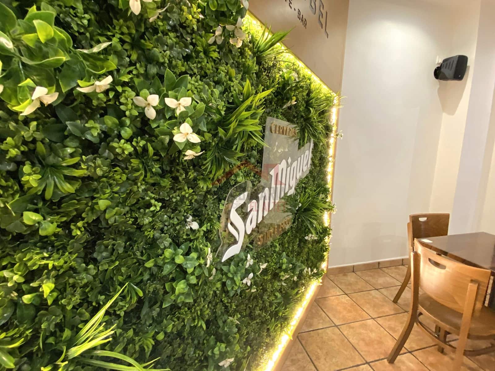 Commercieel te koop in Elche / Elx - € 360.000 (Ref: 8788045)