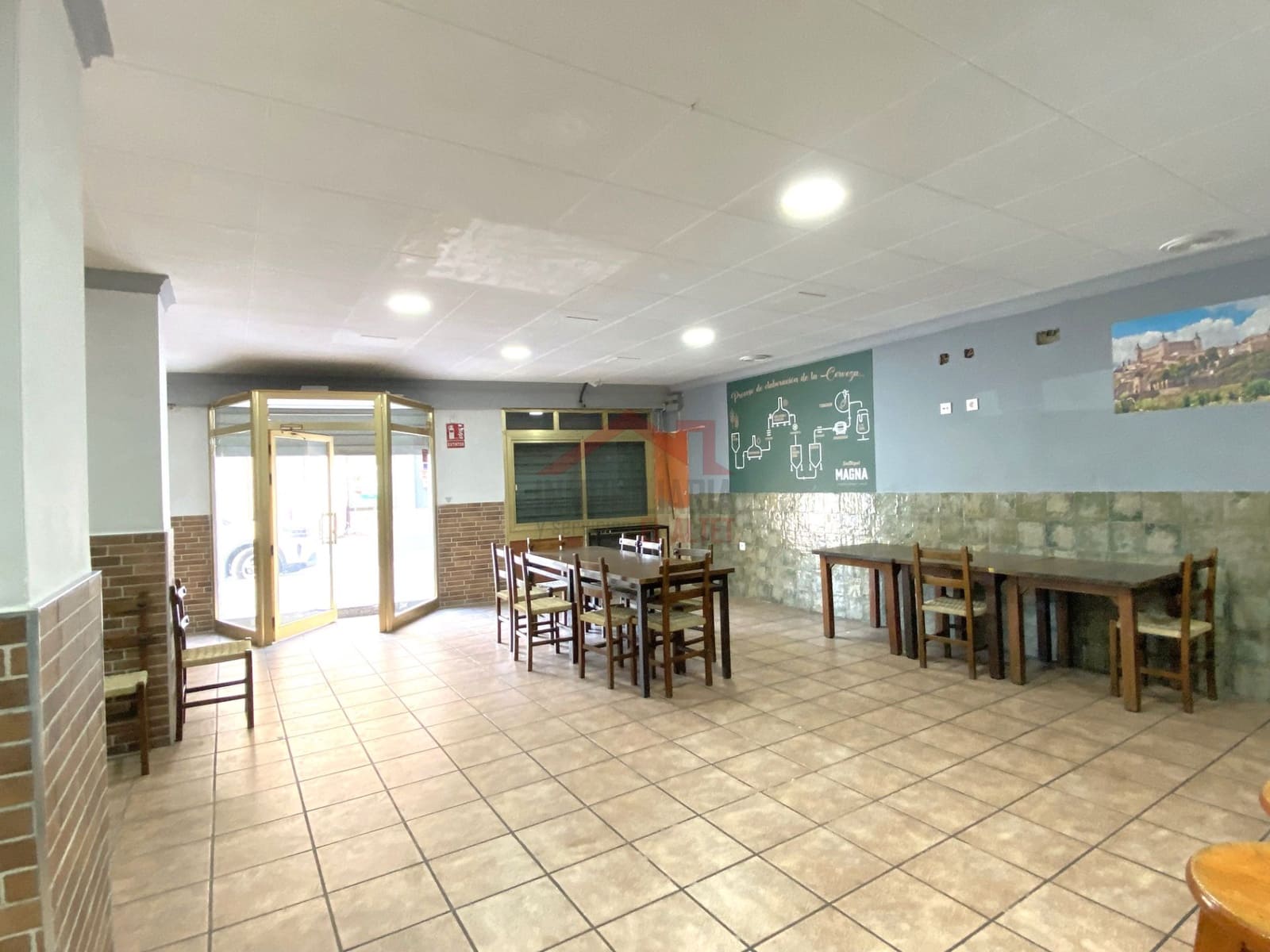 Commercieel te koop in Elche / Elx - € 149.900 (Ref: 8788627)