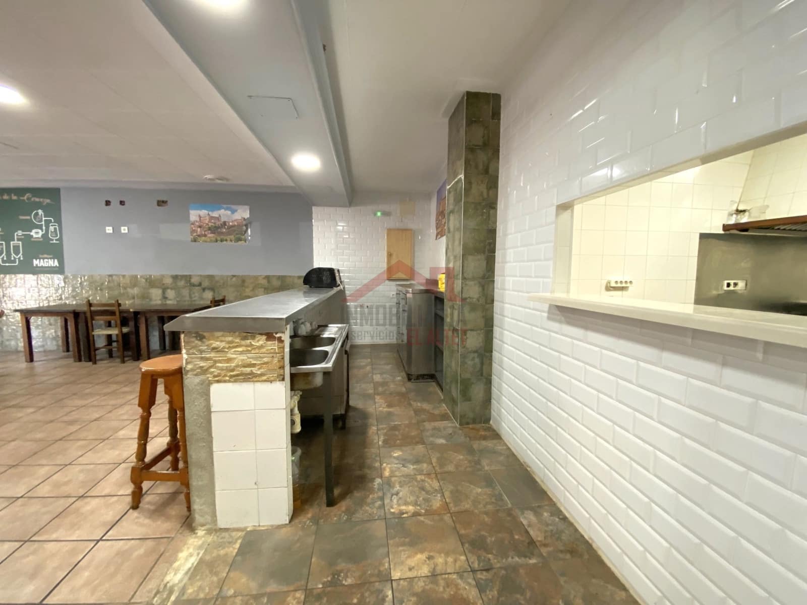 Commercieel te koop in Elche / Elx - € 149.900 (Ref: 8788627)