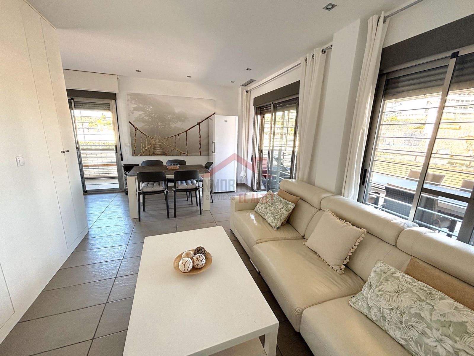 3 Zimmer Apartment zu vermieten in Elche / Elx mit Pool - 950 € (Ref: 8912101)